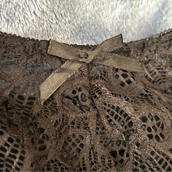 COPY - Lingerie Set Sz small Black Lace Bralette Bra Matching  Panties High L… - Picture 6 of 12